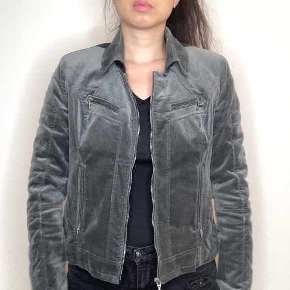 Never worn Grey Motorbike look velvet jacket, stitching details. Size 40. - Picture 3 of 4